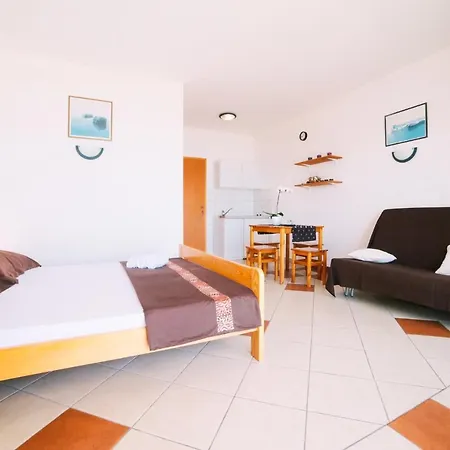 Brigita Casa de hóspedes 3*