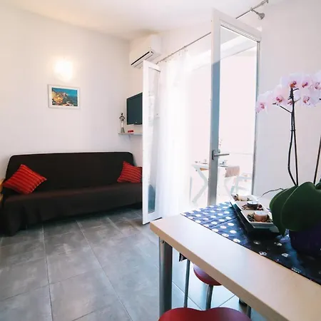 Πανσιόν Brigita 3*