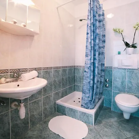 Πανσιόν Brigita Omiš